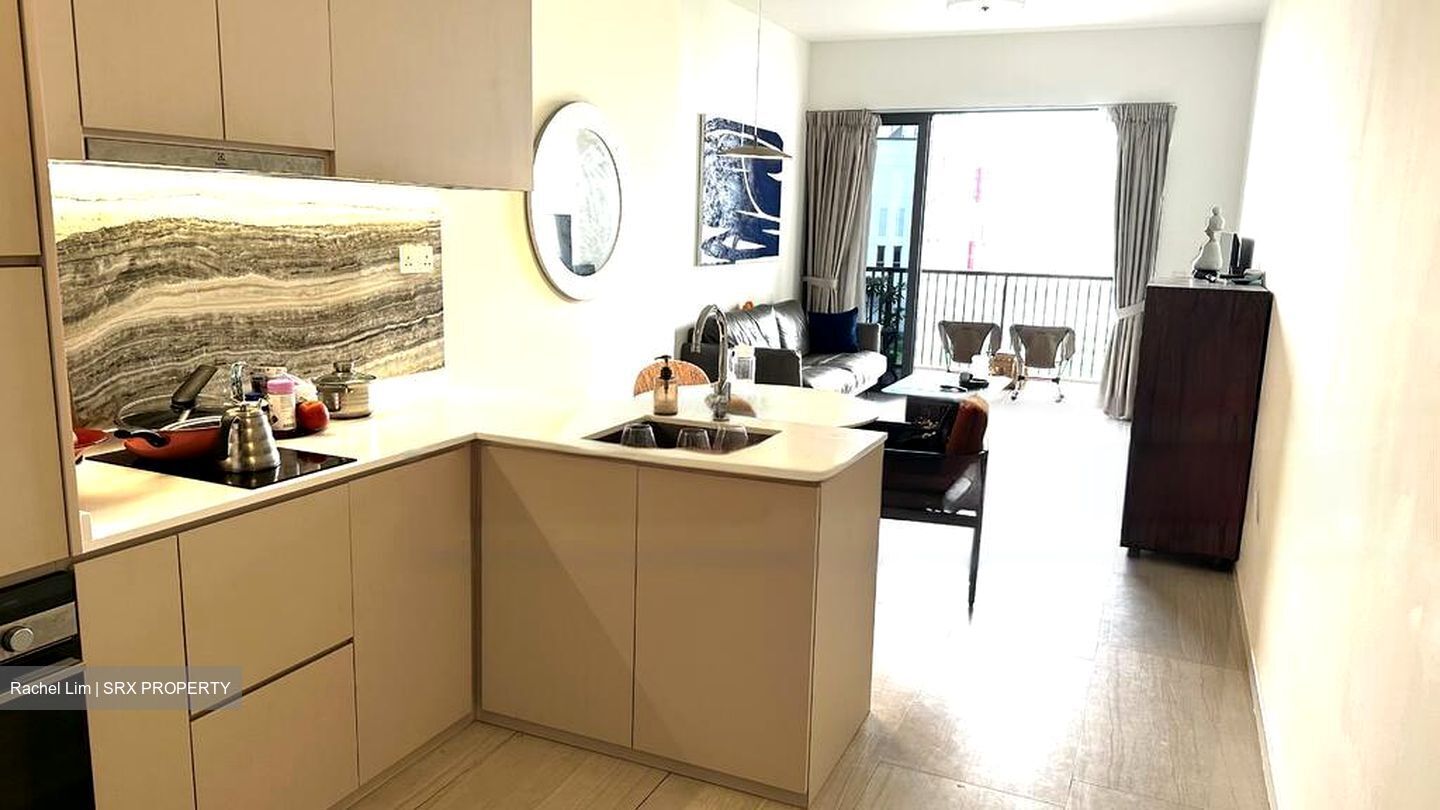 Lakeville (D22), Condominium #633011071